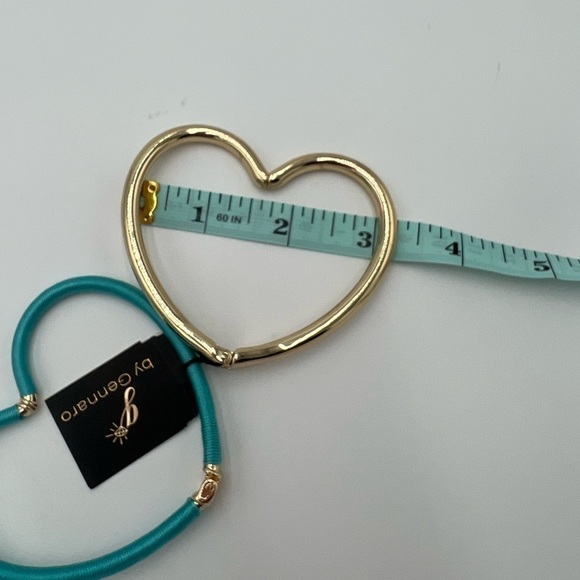 Faux Gold/Turquoise Two Heart Bracelet NWT - Picture 6 of 7